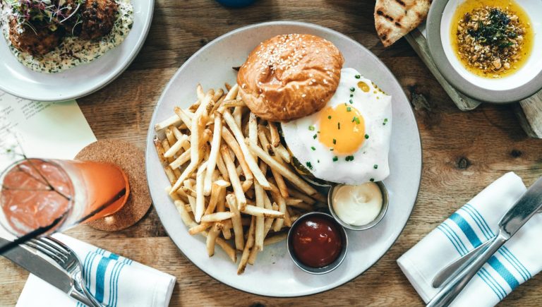 Tumeurs gastriques : les méfaits de l&rsquo;alcool et de la mauvaise alimentation