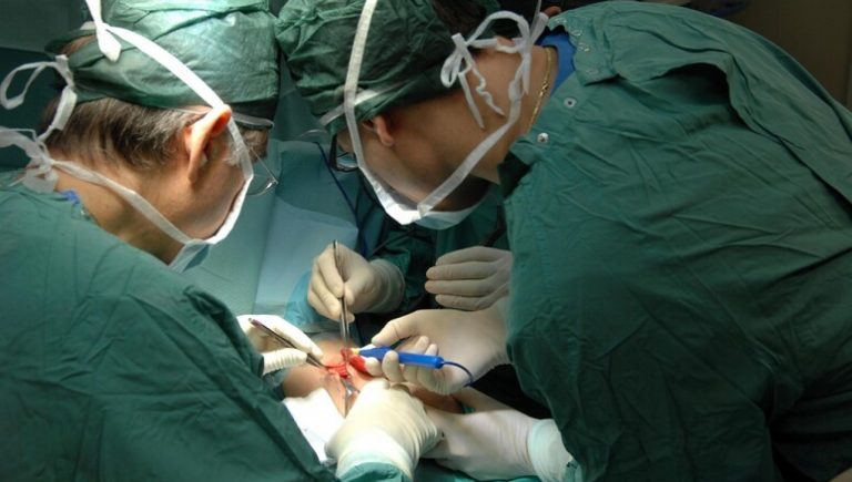 Angioplastie coronarienne avec ballon médicamenteux, quand elle est nécessaire et pourquoi elle est utile