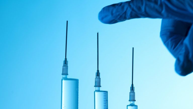 Est-il possible de recevoir plusieurs vaccins à la fois ?