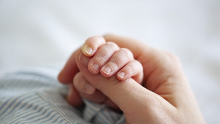 La première petite fille est née à Vérone grâce à la réimplantation de tissu ovarien