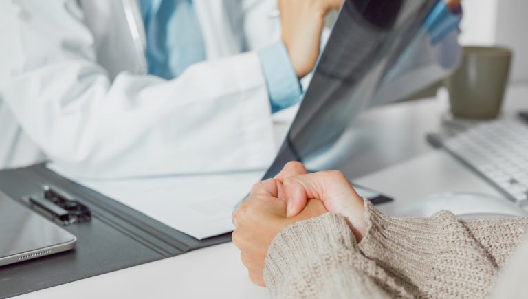 Cancer du poumon, la survie augmente grâce aux nouvelles thérapies