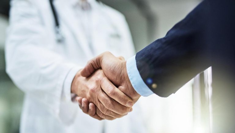 Cancer du poumon, un partenariat public-privé pour améliorer le parcours thérapeutique