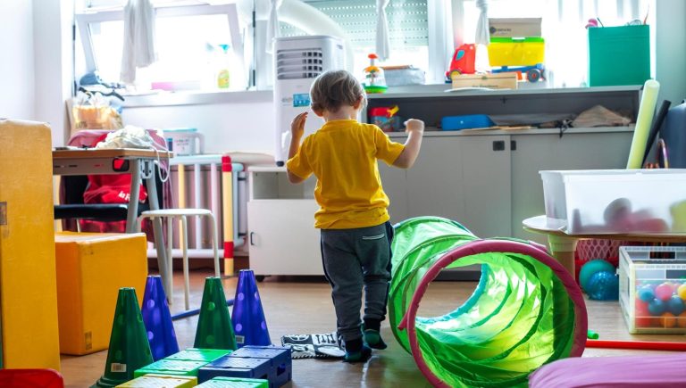 Les enfants, contre l&rsquo;ennui, laissez-les libres d&rsquo;inventer le jeu