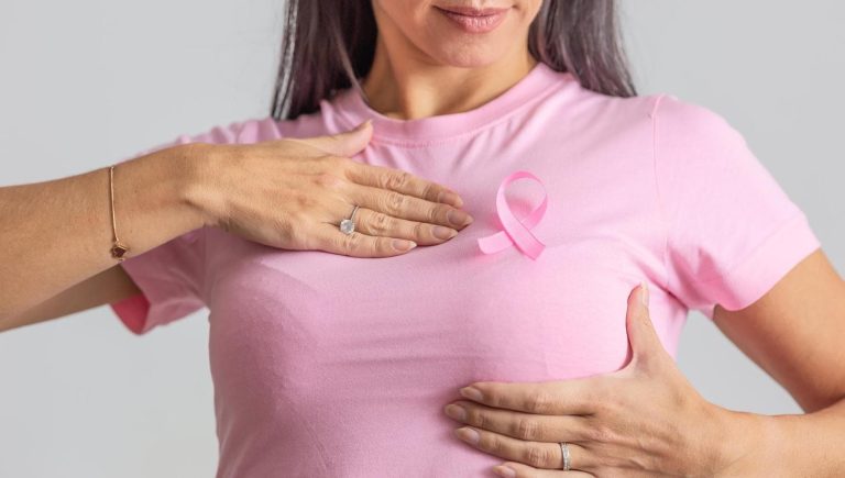 « Si, non ! » : 30 histoires dans un livre pour lutter contre le cancer du sein