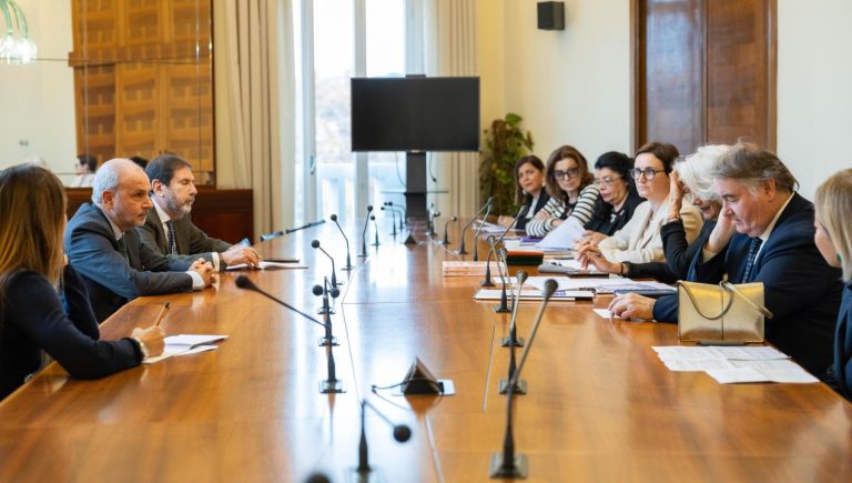 Loi de finances : l&rsquo;appel à prolonger l&rsquo;âge du dépistage par mammographie