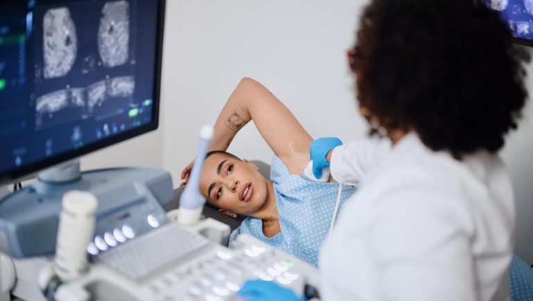 Cancer du sein, vers une nouvelle norme de soins pour les cas à haut risque