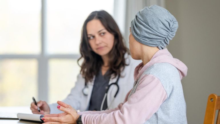 Tumeurs, pourquoi seulement un centre sur deux traite de la nutrition?