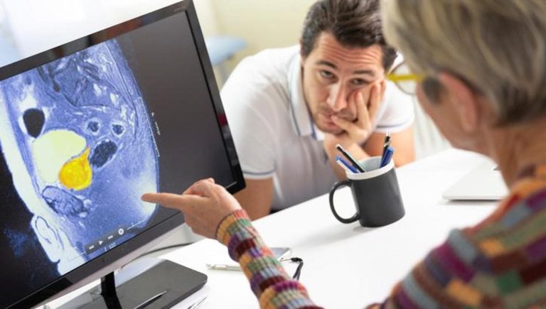 Cancer de la prostate: lettre enregistrée avec réception de retour pour les patients atteints de maladie métastatique