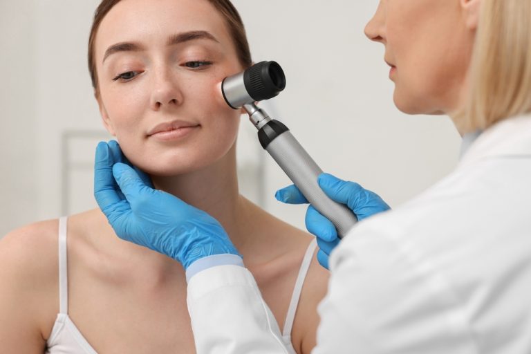 Signes que votre dermatologue aimerait que vous n&rsquo;igniez pas – IMED Health Clinic