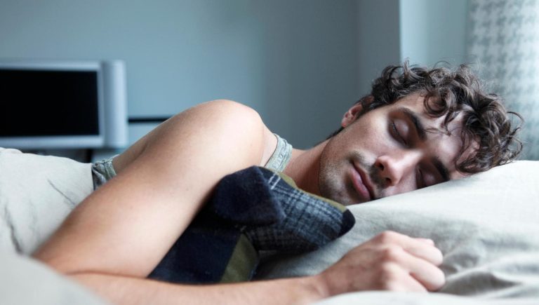 « Divorce du sommeil » : dormir séparément est bon pour le repos (et pour le couple)