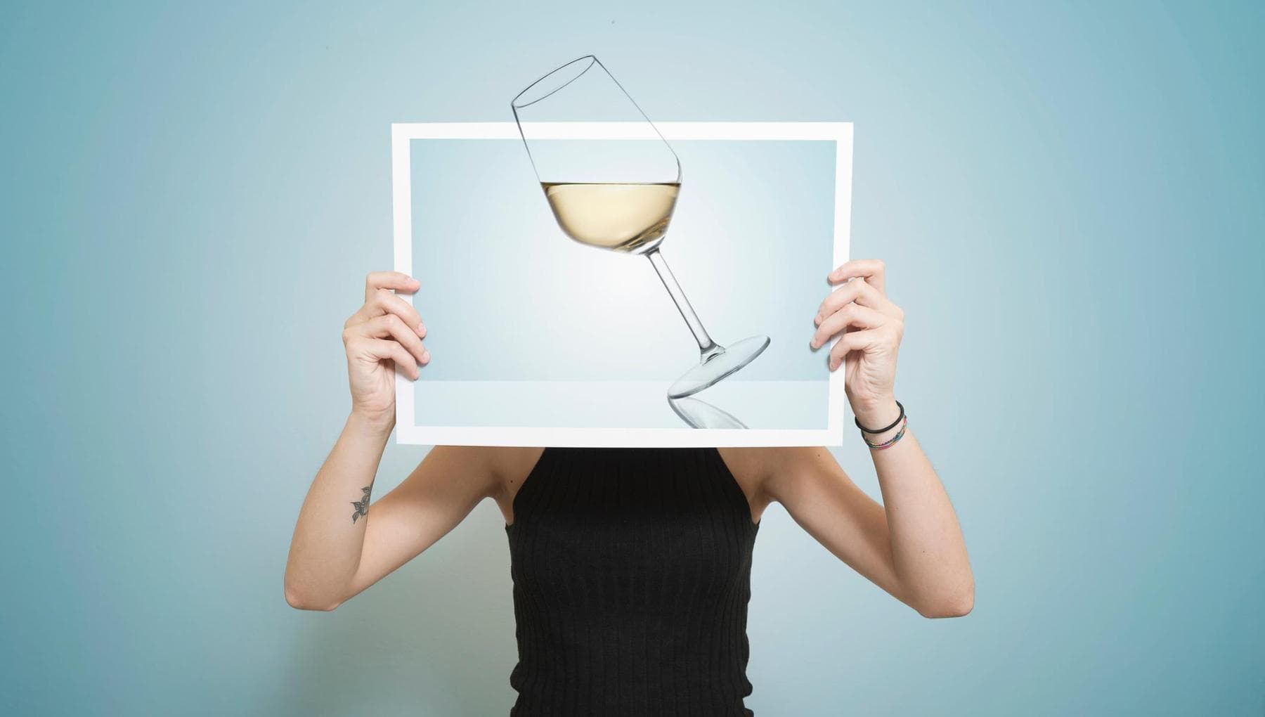 Cancers, une bouteille de vin de moins par mois réduit le risque lié à l'alcool