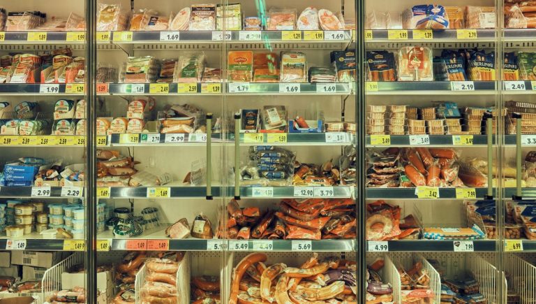 Tumeurs, 17 conservateurs alimentaires sous observation : voici ce que c&rsquo;est