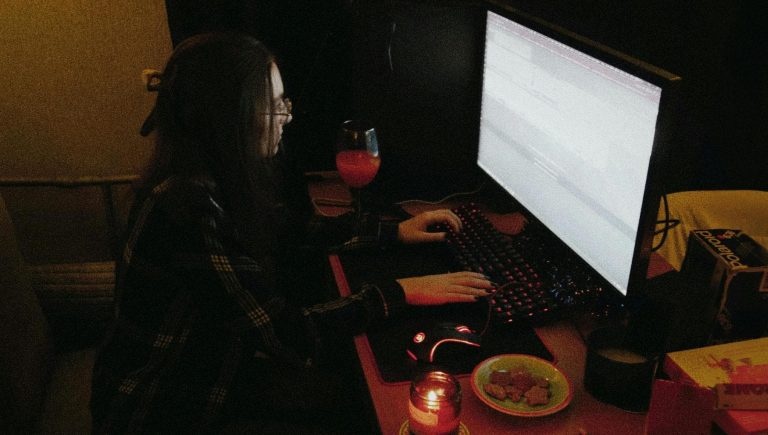 Hikikomori : une génération qui recule, une société qui n&rsquo;écoute pas