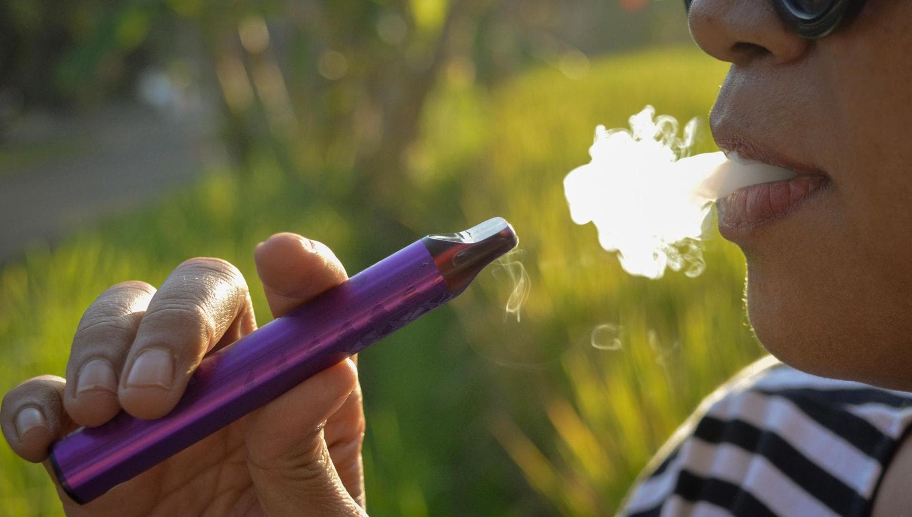 Cancer du poumon : l'e-cigarette augmente le risque chez les anciens fumeurs