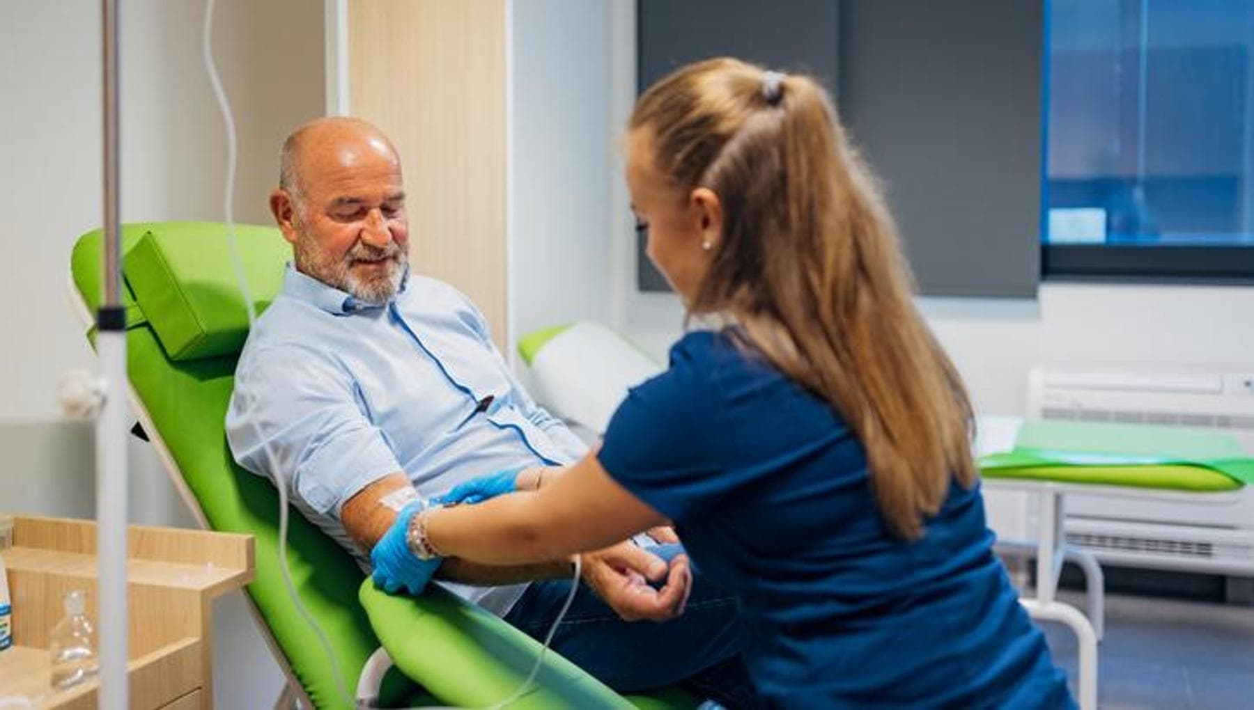 Lymphome à cellules du manteau, vers une thérapie sans chimiothérapie : risque de progression réduit de 43 %.