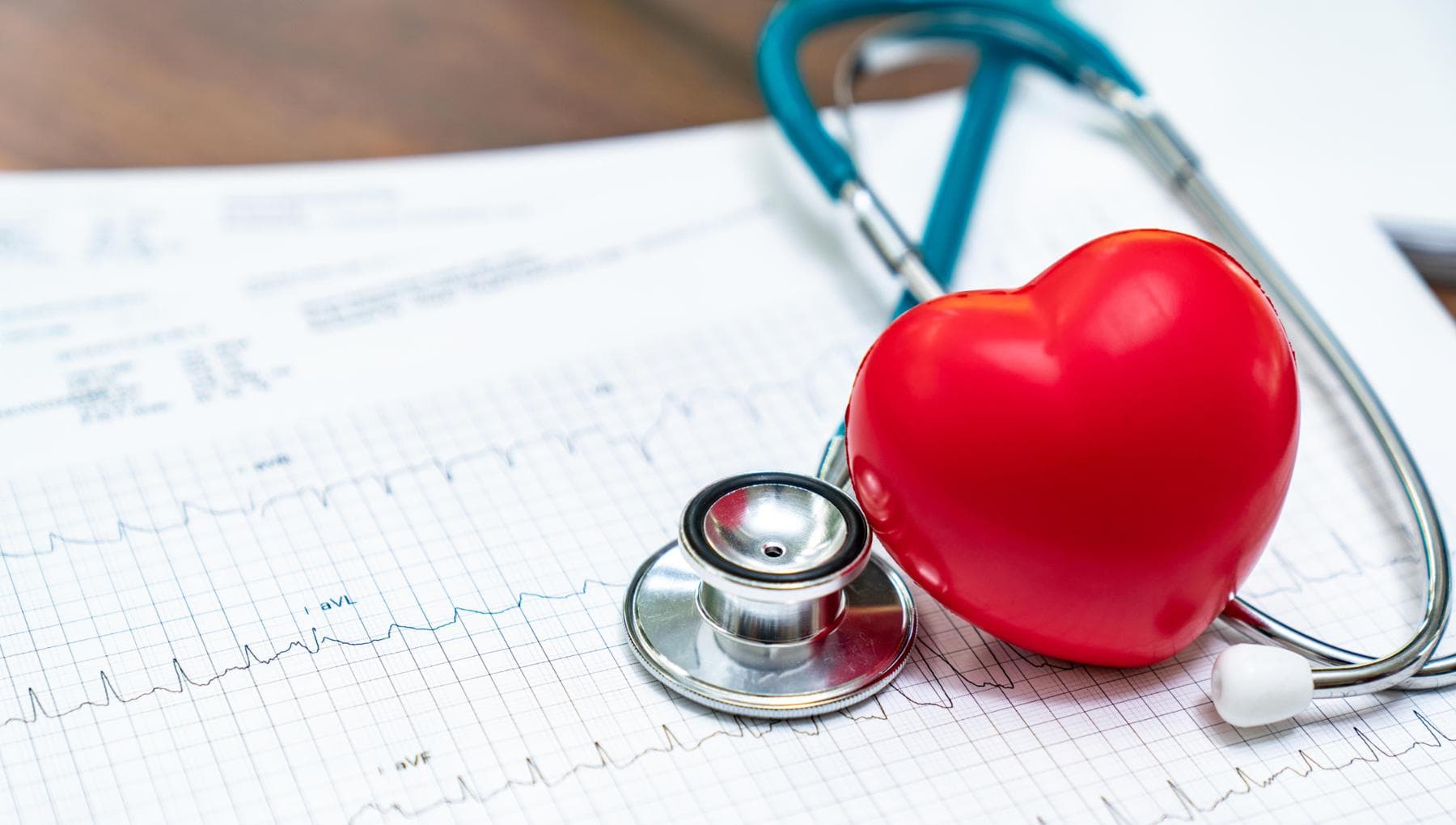 Insuffisance cardiaque, l'ECG va (aussi) nous aider à comprendre qui est à risque