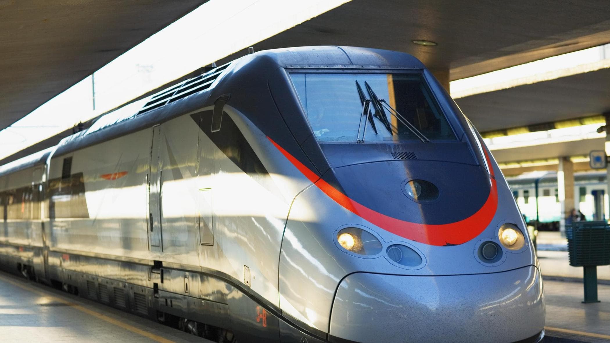 FrecciaRosa est de retour, prévention du cancer à bord des trains et dans les gares