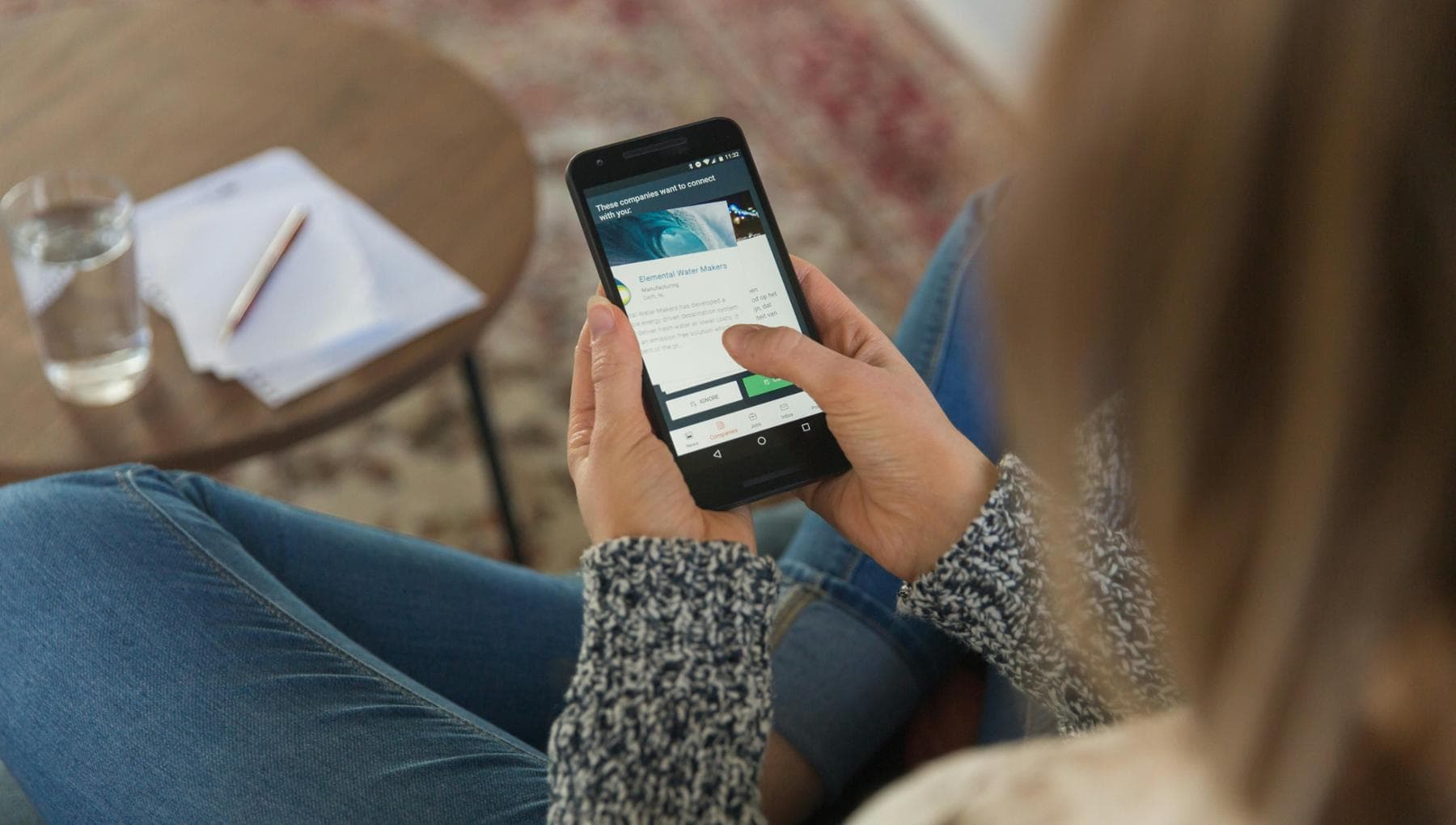 Les heures de travail sont terminées, pourquoi continuent-ils à m'envoyer des SMS ?